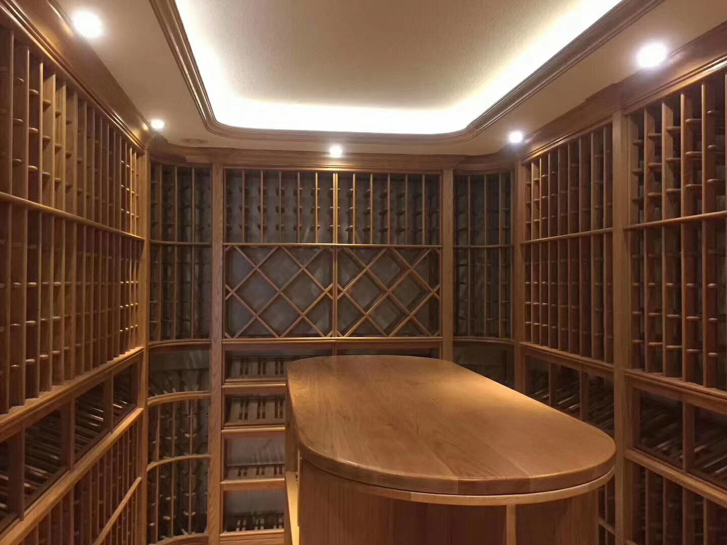 酒窖如何設(shè)計(jì)配置？